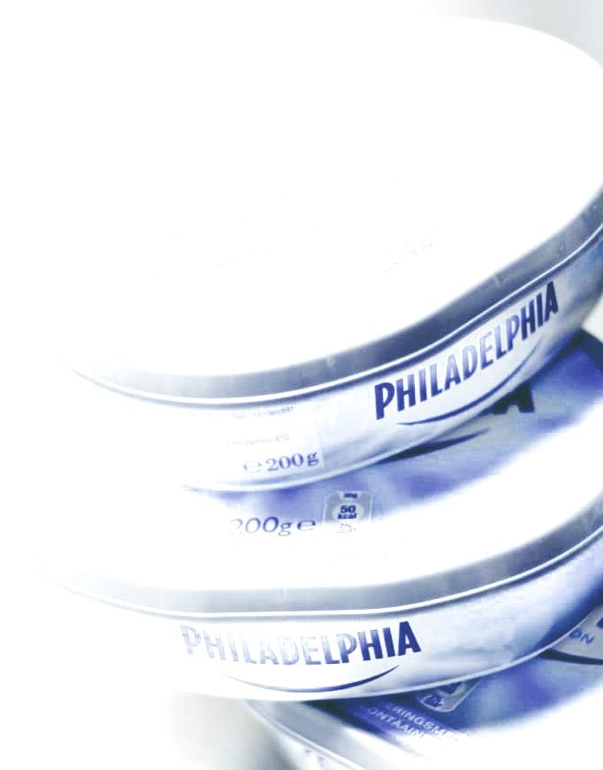 Philadelphia cream cheese, the heart of the filling